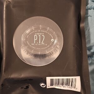 LASHIFY P.12 Wispy Natural Black False Plushy Lashes